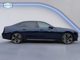 BMW i7 vaihtoauto
