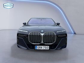 BMW i7 vaihtoauto