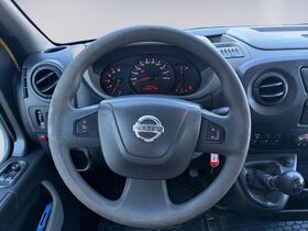 Nissan NV400 vaihtoauto