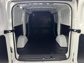 Maxus e-Deliver 5 vaihtoauto