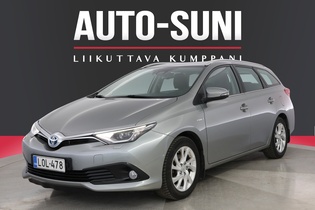 Toyota Auris vaihtoauto