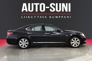 Lexus LS vaihtoauto