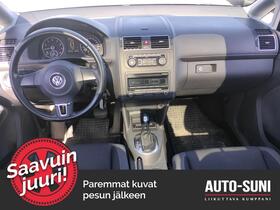 Volkswagen Touran vaihtoauto