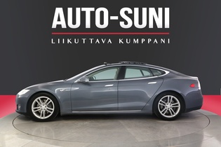 Tesla Model S vaihtoauto