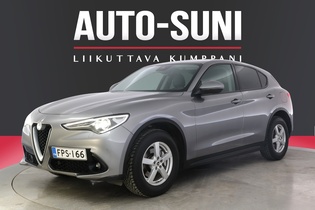 Alfa Romeo Stelvio vaihtoauto