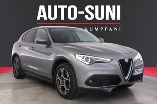 Alfa Romeo Stelvio vaihtoauto