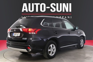 Mitsubishi Outlander PHEV vaihtoauto