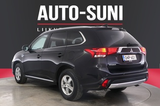 Mitsubishi Outlander PHEV vaihtoauto