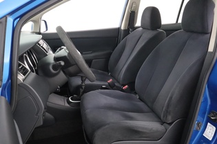 Nissan Tiida vaihtoauto