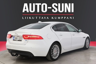 Jaguar XE vaihtoauto