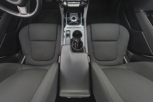 Jaguar XE vaihtoauto