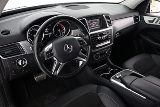 Mercedes-Benz ML vaihtoauto