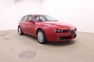 Alfa Romeo 159 vaihtoauto