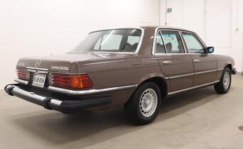 Mercedes-Benz 300 vaihtoauto