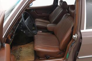 Mercedes-Benz 300 vaihtoauto