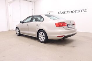 Volkswagen Jetta vaihtoauto