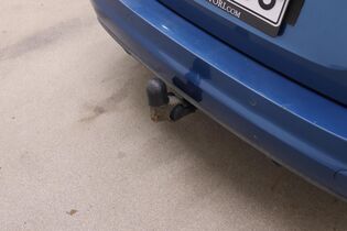 Volkswagen Touran vaihtoauto