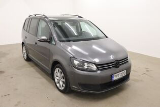 Volkswagen Touran vaihtoauto