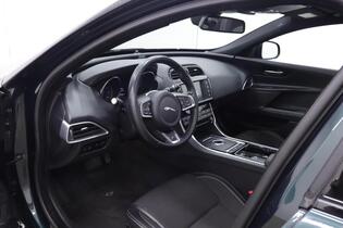 Jaguar XE vaihtoauto