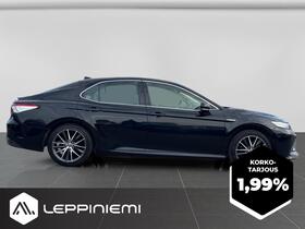 Toyota Camry vaihtoauto