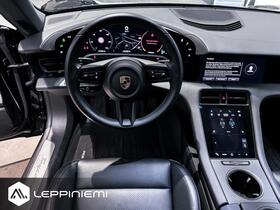 Porsche Taycan vaihtoauto