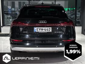 Audi e-tron vaihtoauto