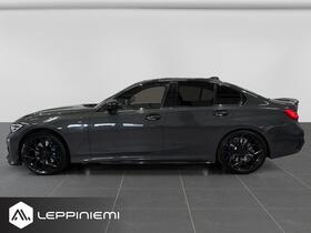 BMW 330 vaihtoauto
