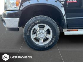 Dodge Ram 2500 vaihtoauto