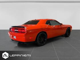 Dodge Challenger vaihtoauto