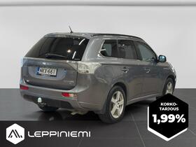 Mitsubishi Outlander PHEV vaihtoauto