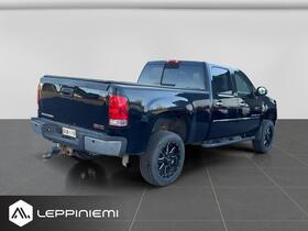 GMC Sierra vaihtoauto