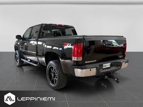 GMC Sierra vaihtoauto