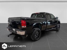 GMC Sierra vaihtoauto