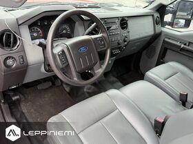 Ford F350 vaihtoauto