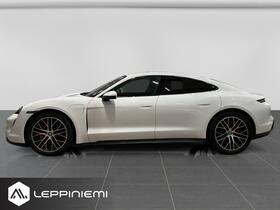 Porsche Taycan vaihtoauto