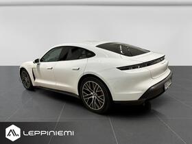 Porsche Taycan vaihtoauto