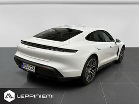 Porsche Taycan vaihtoauto