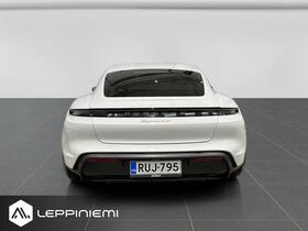 Porsche Taycan vaihtoauto