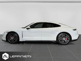 Porsche Taycan vaihtoauto
