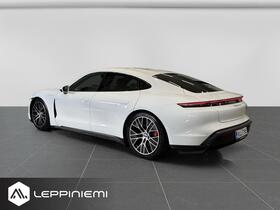 Porsche Taycan vaihtoauto