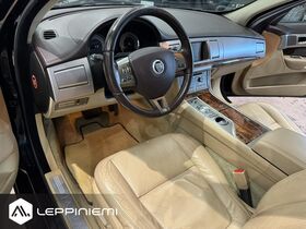 Jaguar XF vaihtoauto