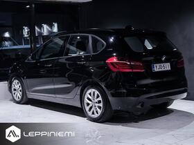 BMW 225 vaihtoauto