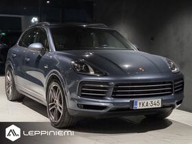 Porsche Cayenne vaihtoauto