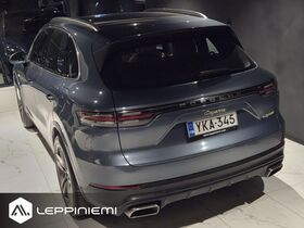 Porsche Cayenne vaihtoauto