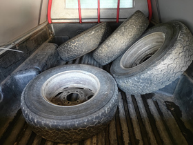 Toyota Hilux vaihtoauto