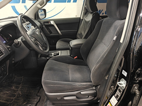 Toyota Land Cruiser vaihtoauto