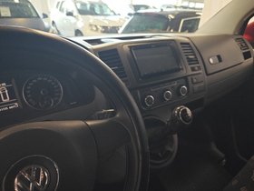 Volkswagen Caravelle vaihtoauto