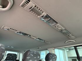 Volkswagen Caravelle vaihtoauto