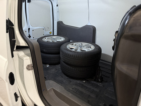 Ford Transit Connect vaihtoauto