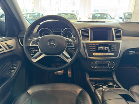 Mercedes-Benz ML vaihtoauto
